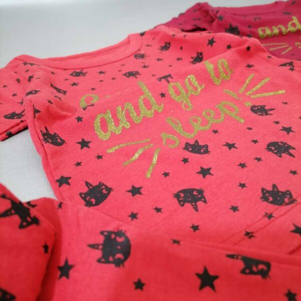 تیشرت دخترانه قرمز