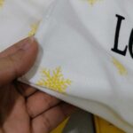 تصویر نزدیک بلوز دخترانه