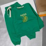 بلوز شلوار اسپرت طرح ناسا سبز مناسب 2 تا 7 سال