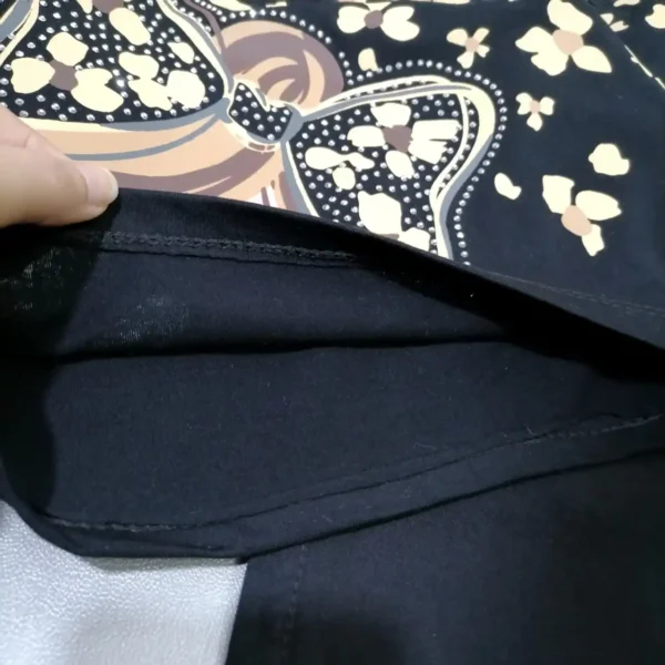 کراپ شلوار دخترانه مشکی طرح فنری مناسب 2 تا 9 سال