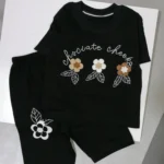 تیشرت شلوارک دخترانه مشکی گل برجسته مناسب 0 تا 5 سال
