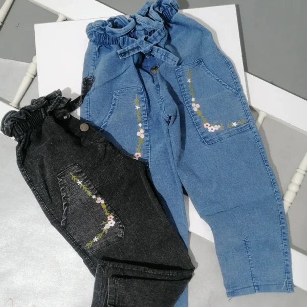 شلوار مام فیت دخترانه گل نقاشی | 5 تا 12 سال - Image 2