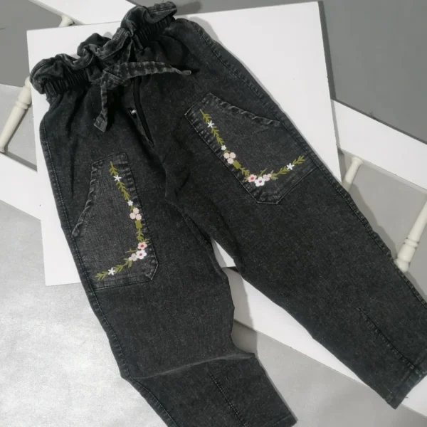 شلوار مام فیت دخترانه گل نقاشی | 5 تا 12 سال - Image 6