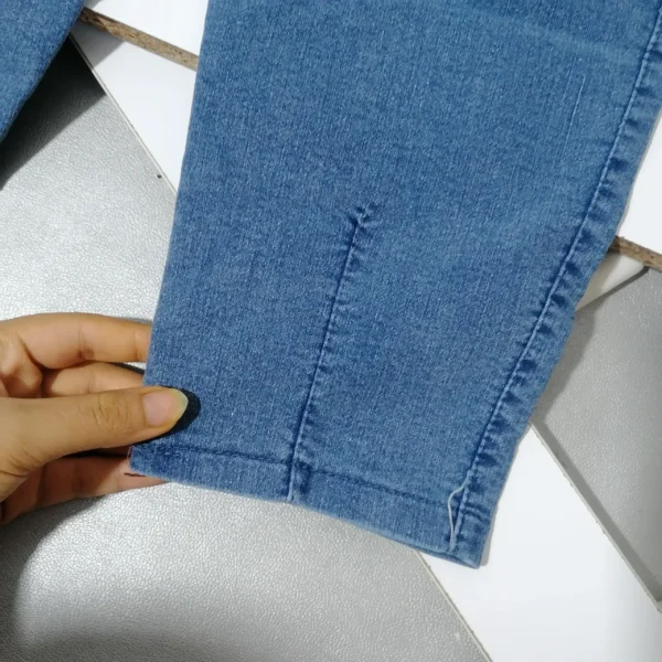 شلوار مام فیت دخترانه گل نقاشی | 5 تا 12 سال - Image 5